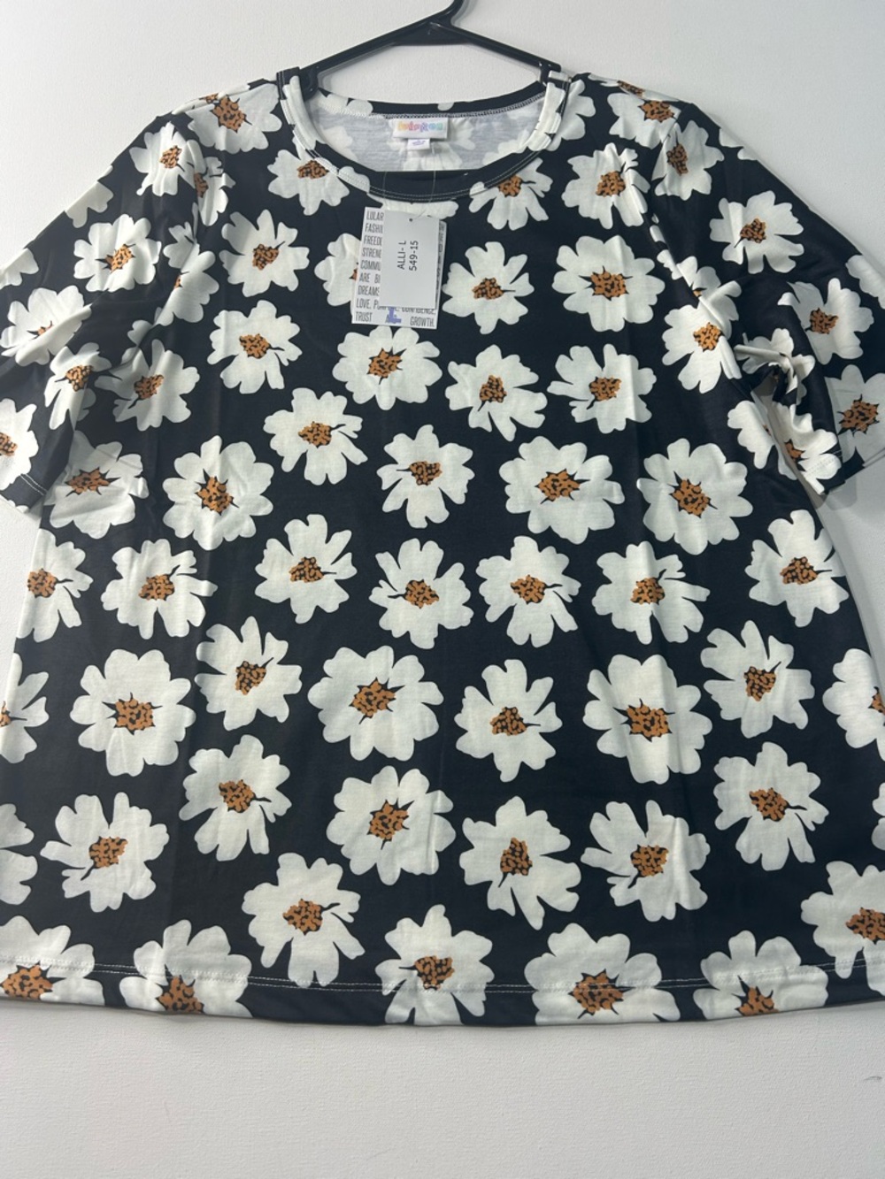 NWT LuLaRoe Large Alli Floral Print Crewneck Top - Black/White